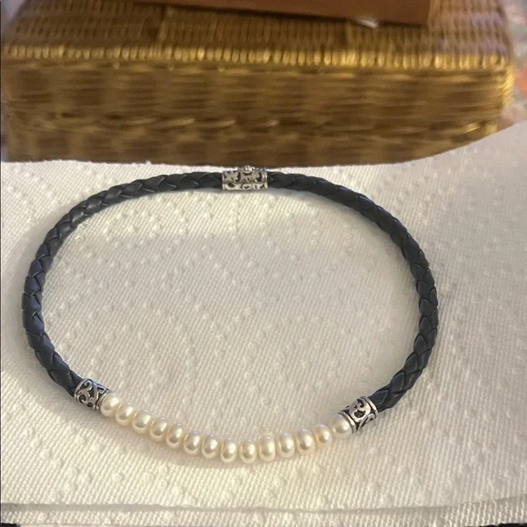 Honora Elegant Black and Silver Pearl choker necklace